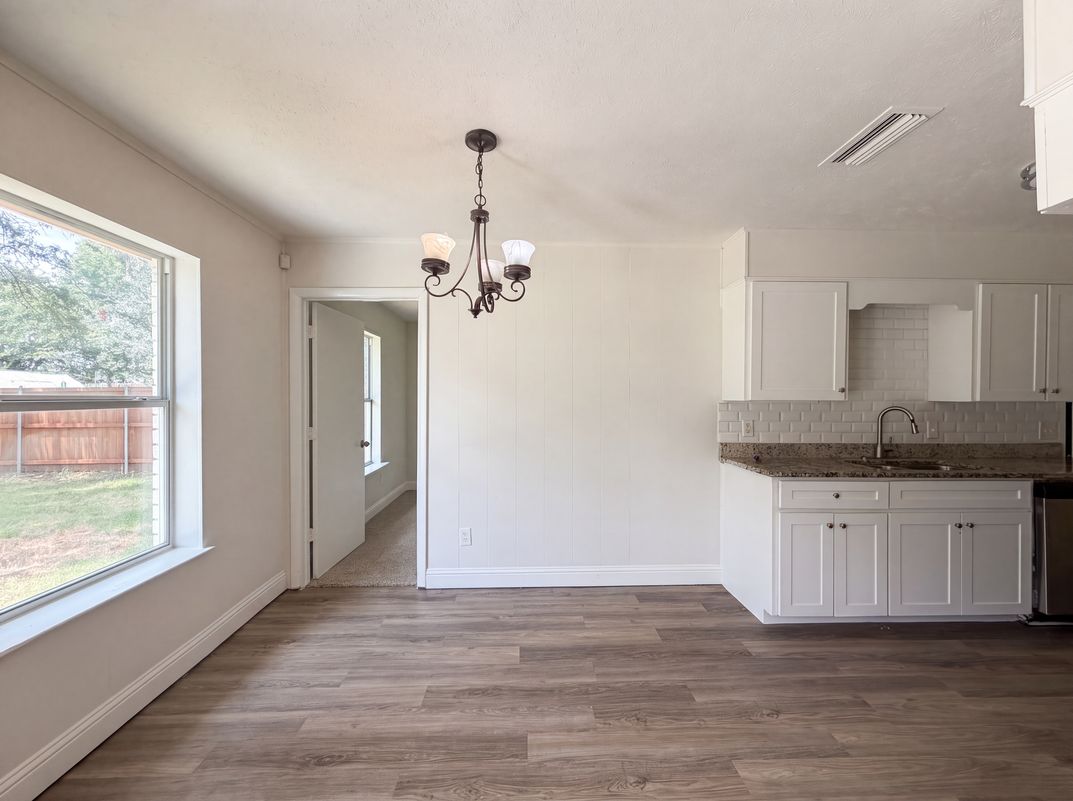 Photo 7 of 21 of 416 Tisdell Ln, Aubrey, TX