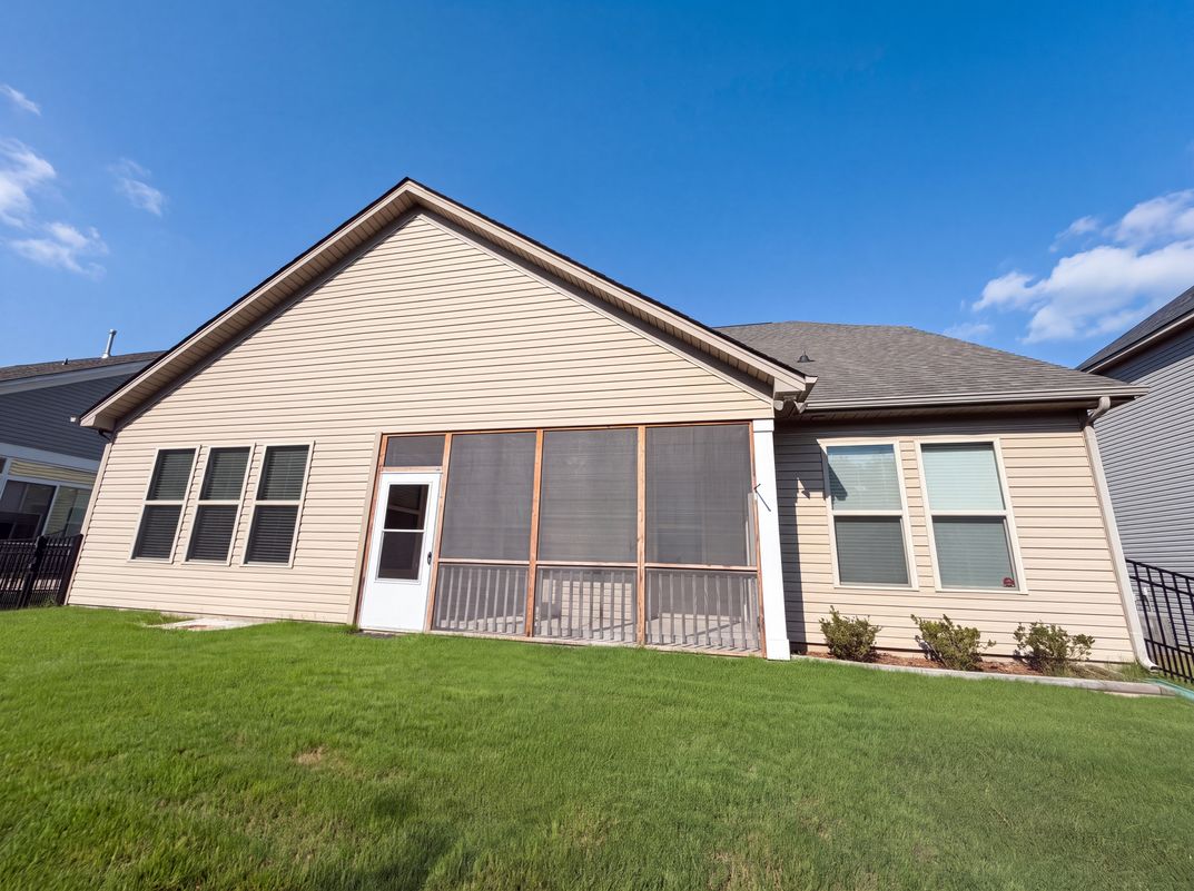 Photo 5 of 25 of 9565 Horsebit Ln, Concord, NC