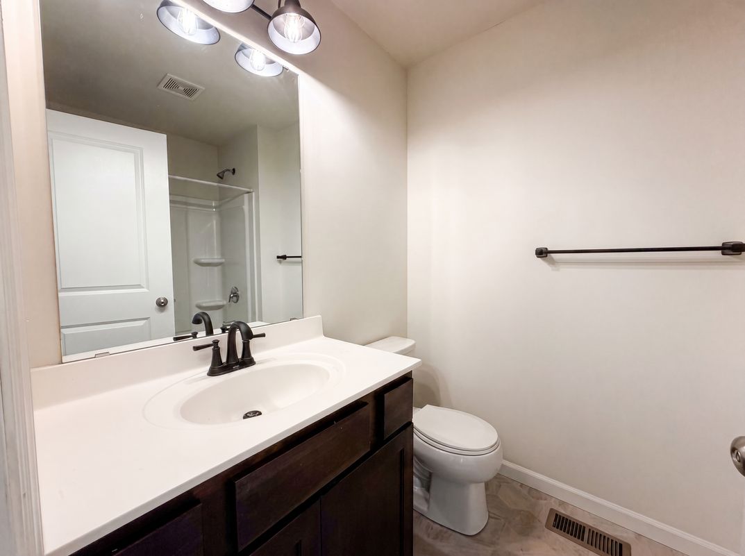 Photo 10 of 24 of 1207 Mulberry Ave NE, Montgomery, MN