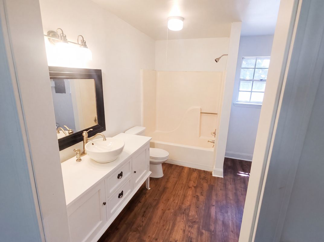 Photo 32 of 58 of 4334 Morningside Dr, Helena, AL