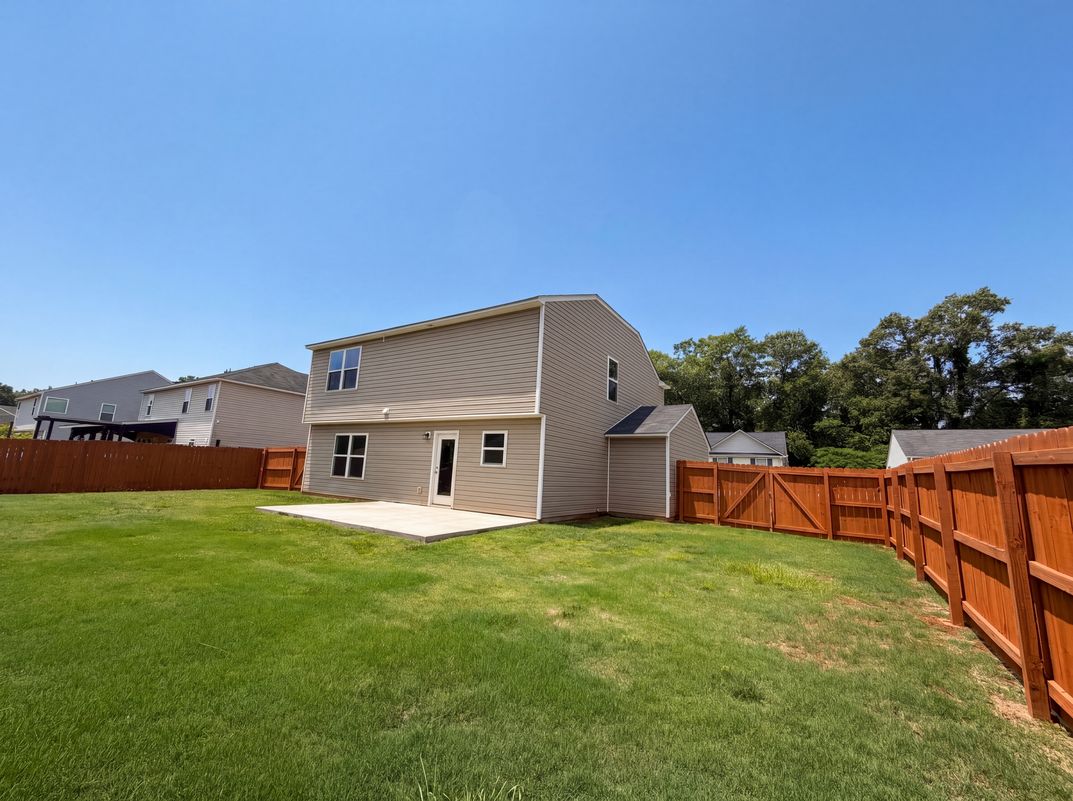 Photo 5 of 26 of 719 Cannonsburg Dr, Duncan, SC