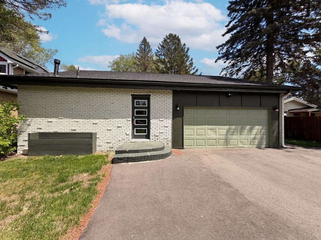 Property photo 1 of 1508 Boone Ave N