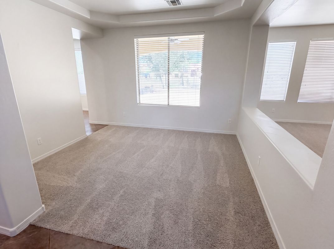 Photo 13 of 51 of 10964 N 161st Ave, Surprise, AZ