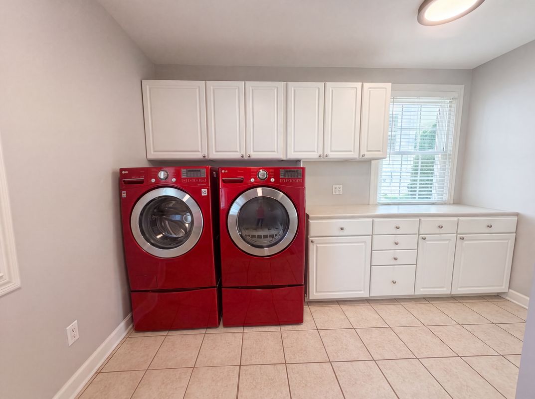 Photo 16 of 23 of 608 Estes Rd, Nashville, TN