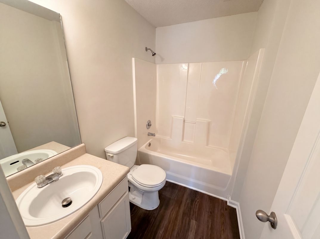 Photo 10 of 27 of 108 Legend Creek Dr, Canton, GA