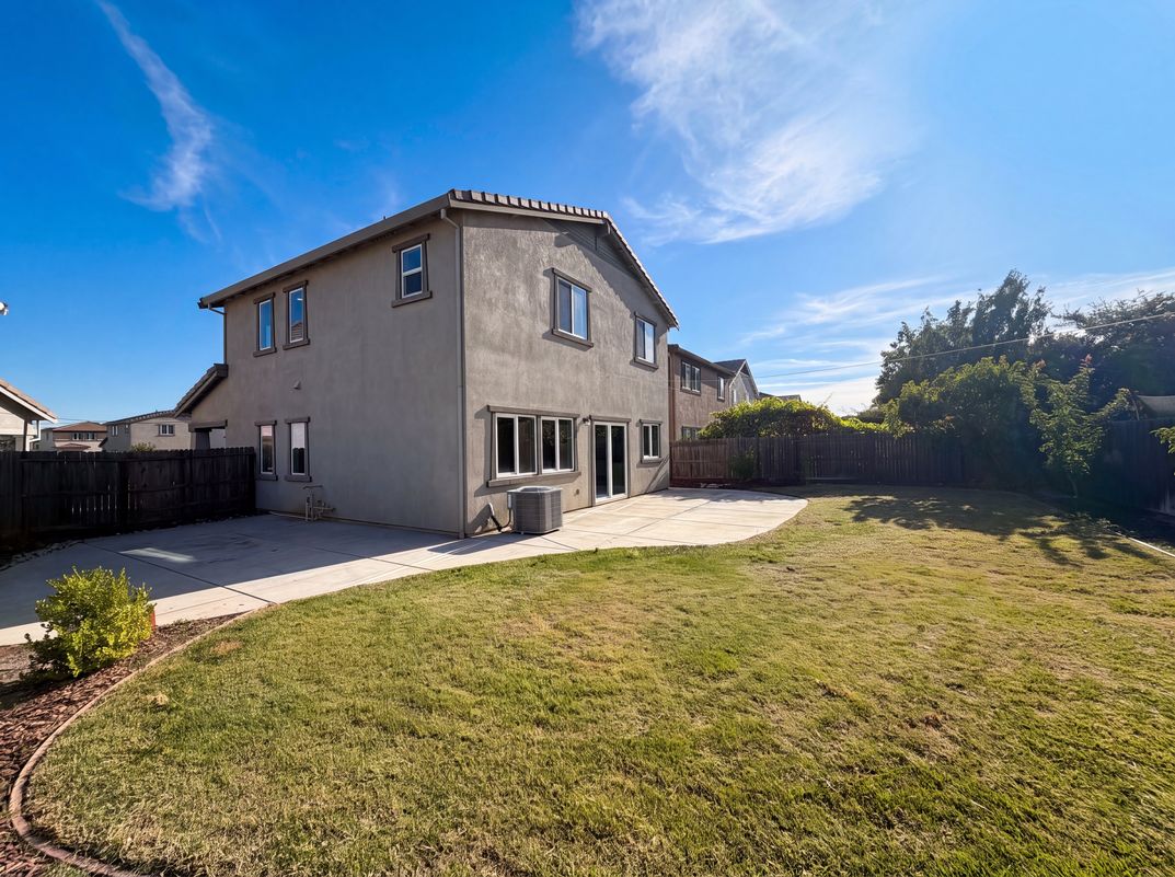 Photo 25 of 27 of 8224 Kossum Way, Elk Grove, CA