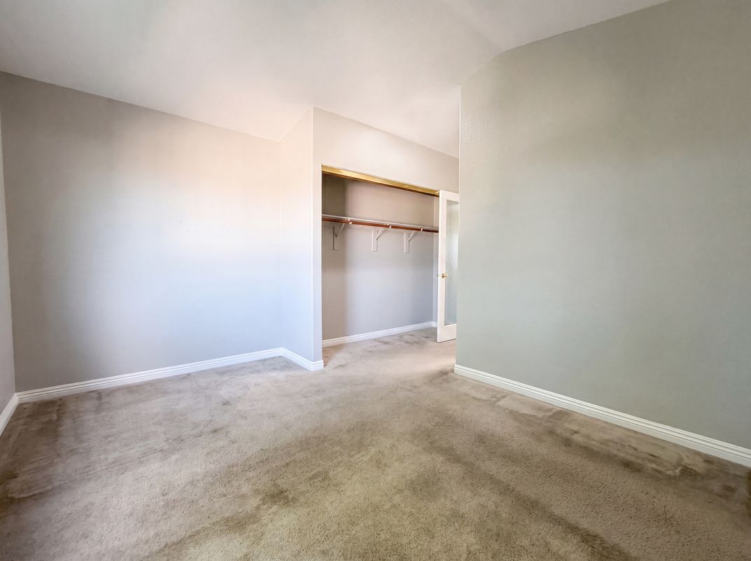 Photo 15 of 22 of 1800 Edmond St, Las Vegas, NV
