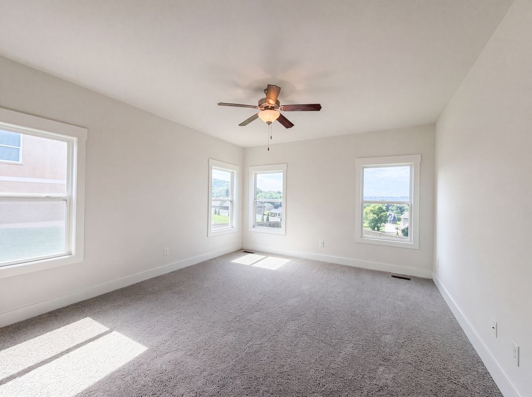 Photo 16 of 30 of 1707 Aster Dr, Columbia, TN