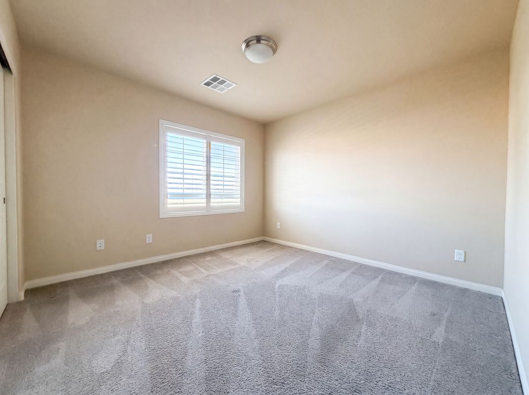 Photo 11 of 17 of 5513 Perry Creek St, Las Vegas, NV