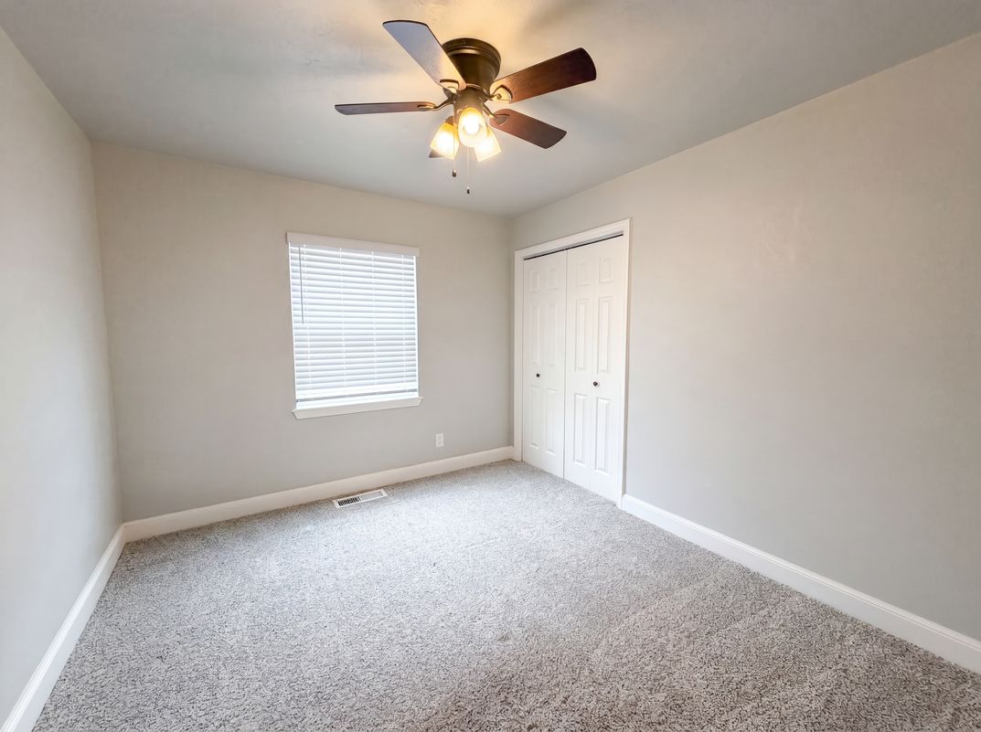 Photo 13 of 17 of 10508 Whitehaven Rd, Oklahoma City, OK