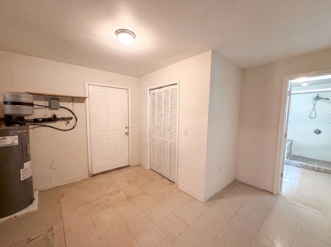 Photo 11 of 17 of 500 Sunnybrook Rd, Raleigh, NC