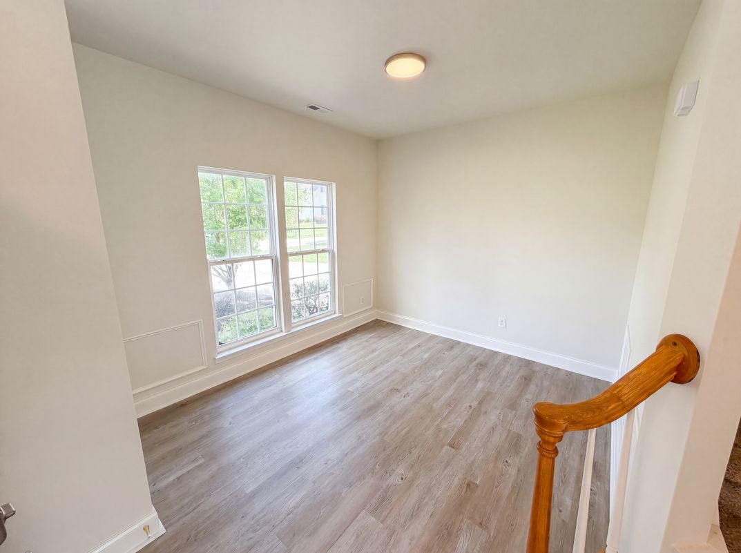 Photo 11 of 25 of 11805 Guildhall Ln, Charlotte, NC