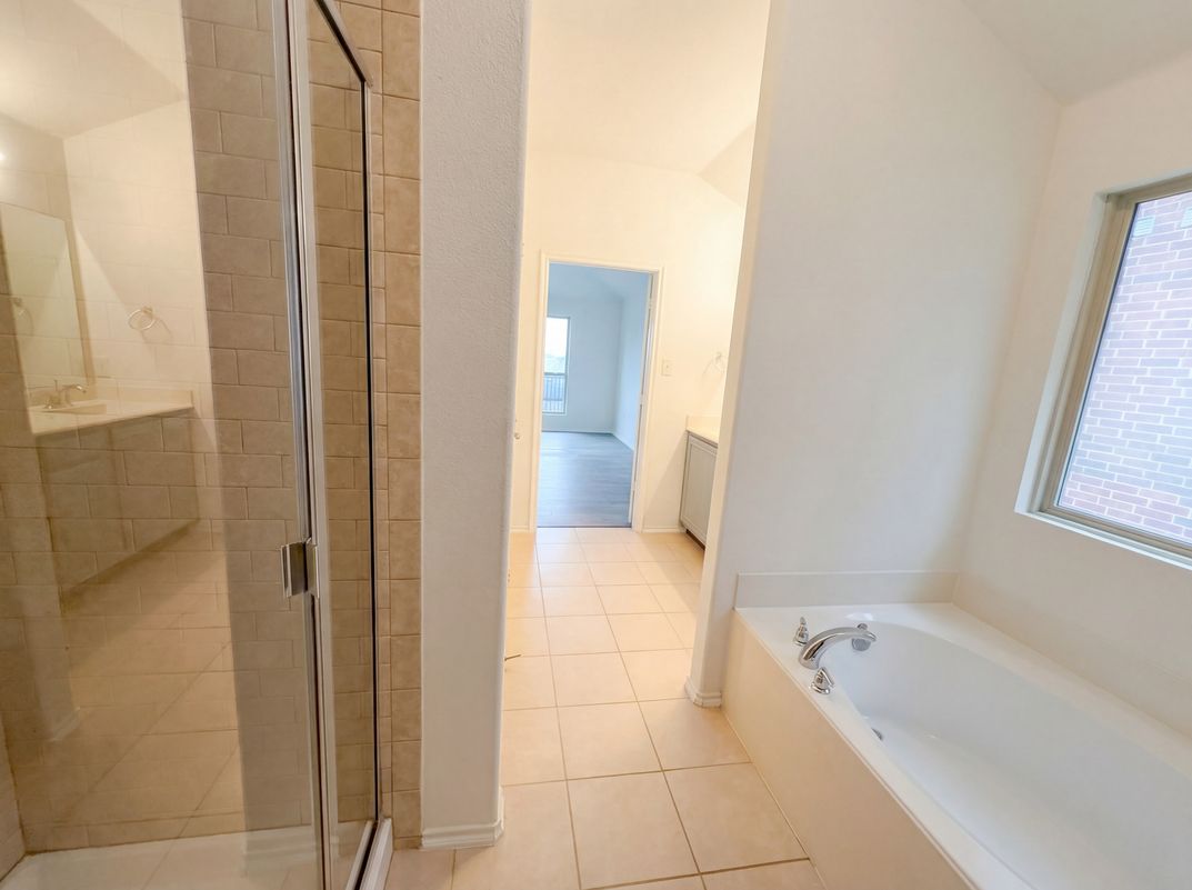 Photo 11 of 24 of 2553 Cumberland Trl, Balch Springs, TX