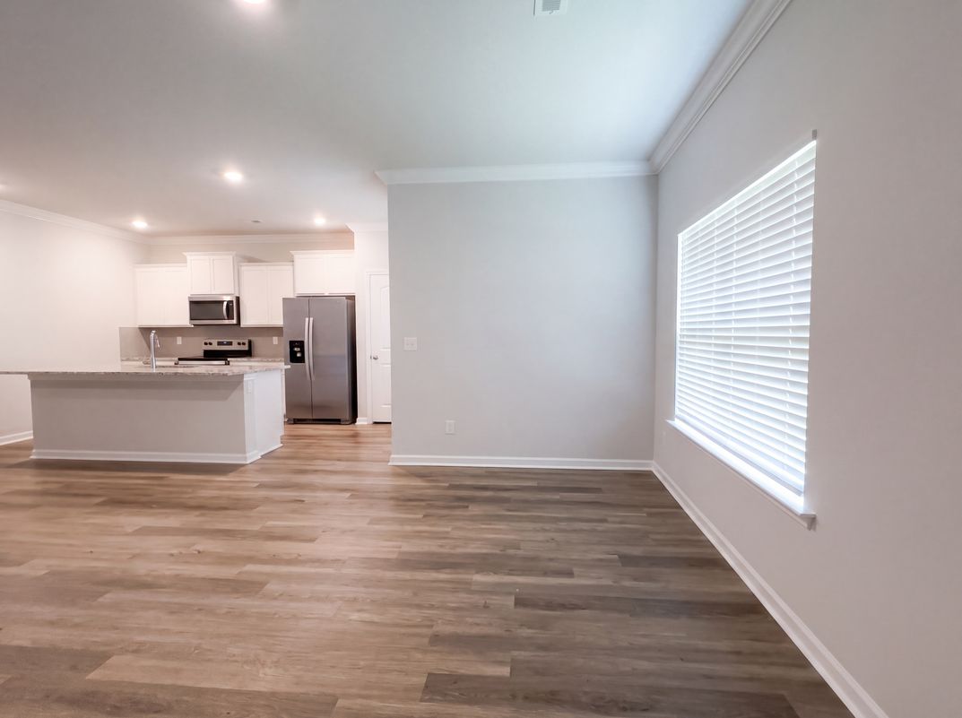 Photo 7 of 58 of 12898 Golden Hay Cir NW, Madison, AL