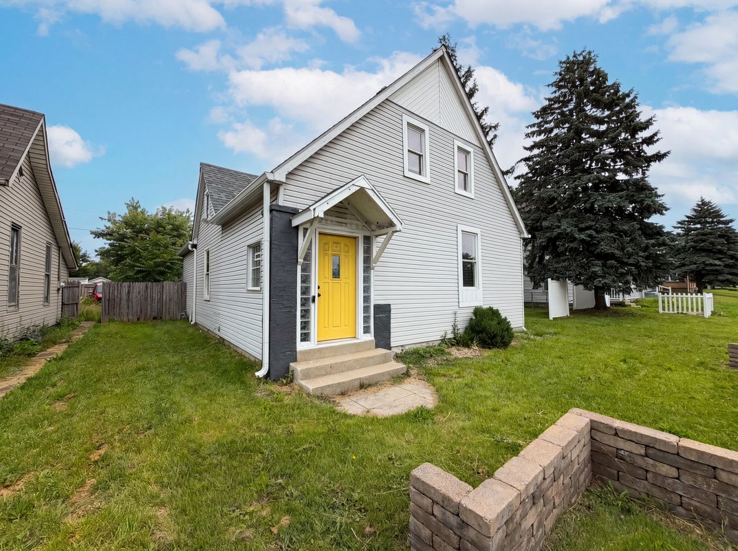 Photo 21 of 25 of 1510 E Raymond St, Indianapolis, IN