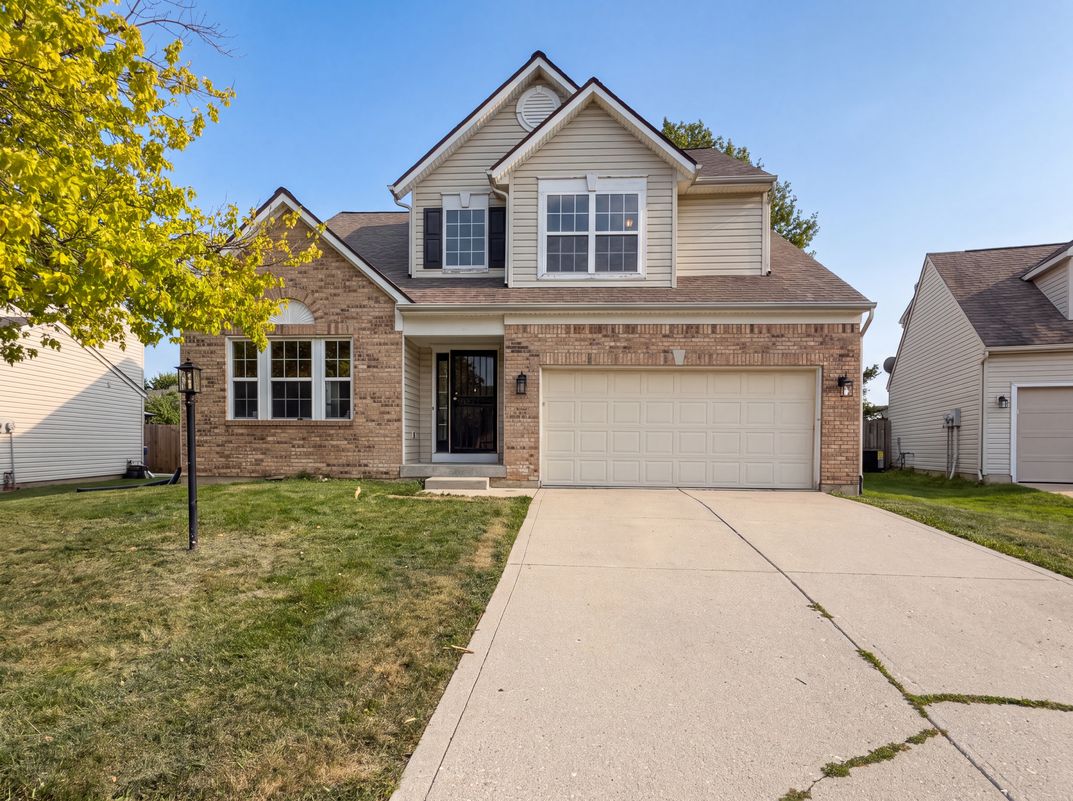 Property photo 1 of 6680 Crestwell Ln