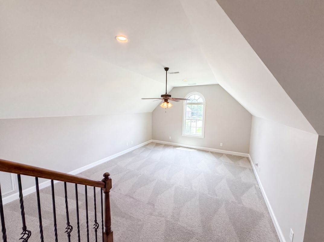 Photo 10 of 30 of 3418 Shady Forest Dr, Murfreesboro, TN