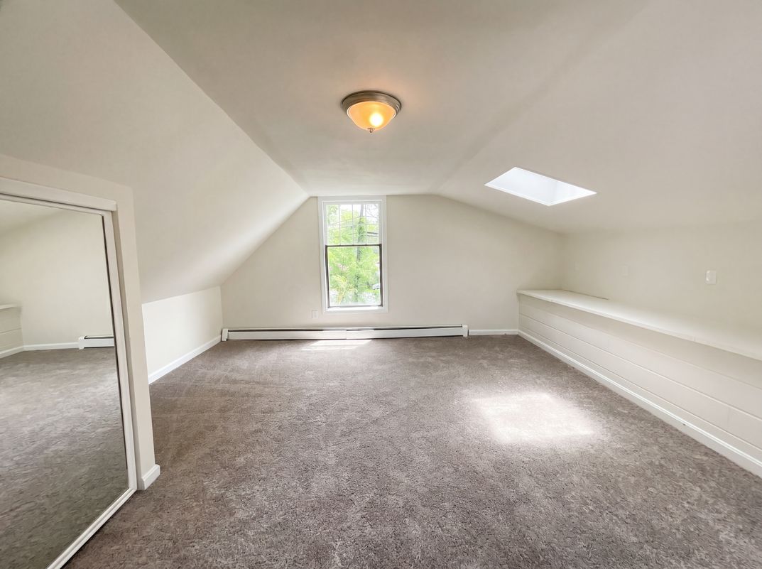 Photo 11 of 22 of 361 Tremont St, Taunton, MA