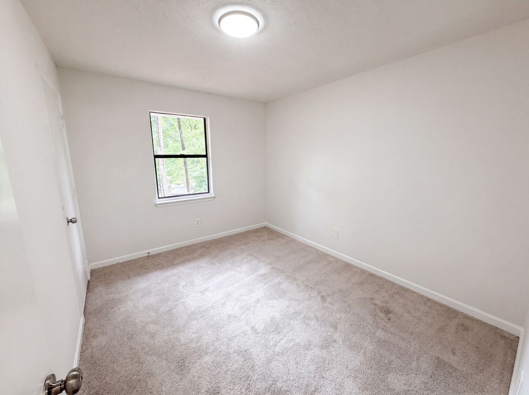 Photo 9 of 27 of 6369 Redan Sq, Lithonia, GA