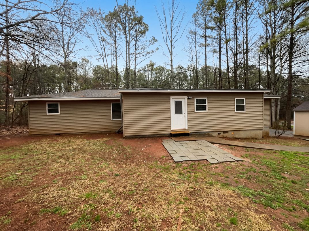 Photo 24 of 27 of 431 Cedarcrest Rd, Dallas, GA