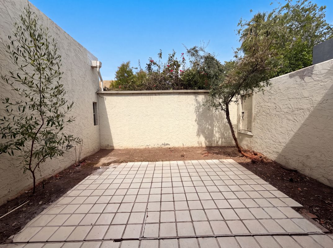 Photo 21 of 28 of 5341 N Questa Tierra Dr, Phoenix, AZ