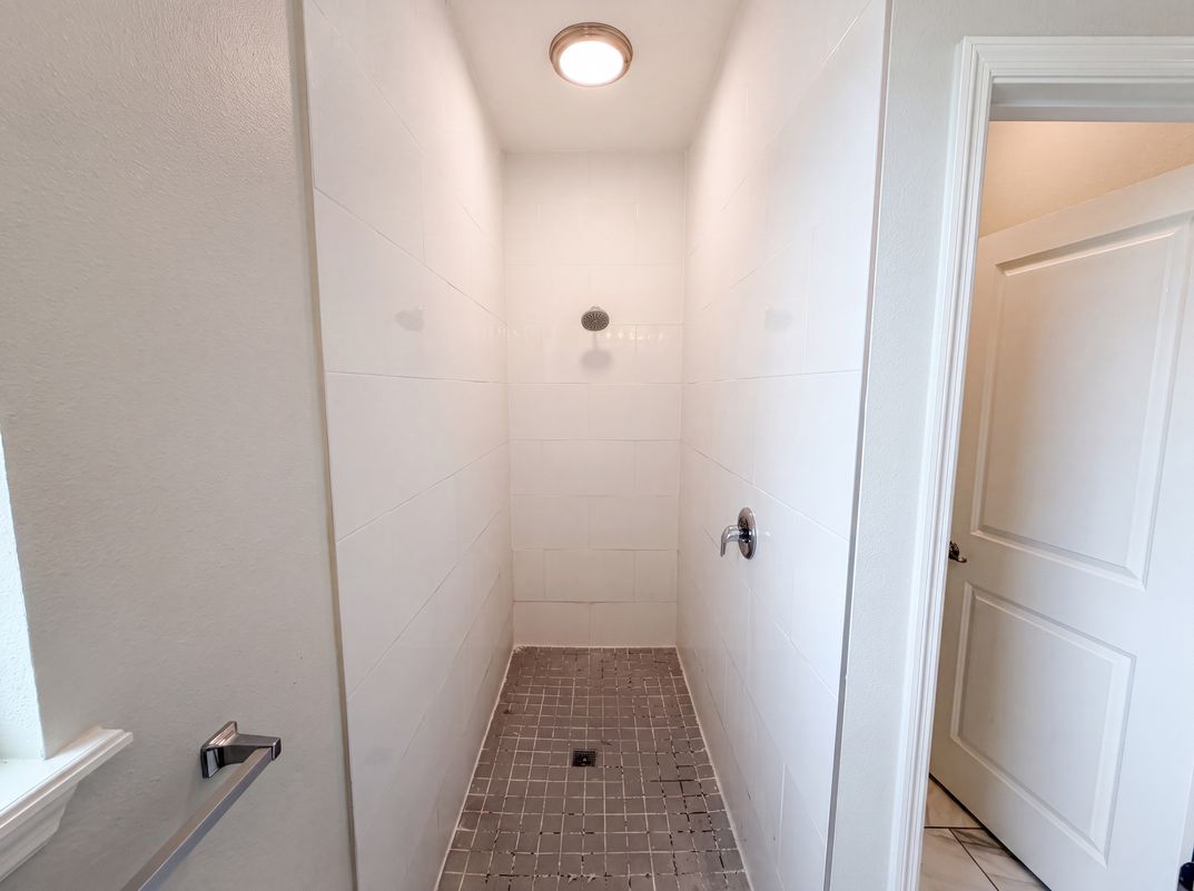 Photo 10 of 18 of 1140 Bancroft St, Deltona, FL