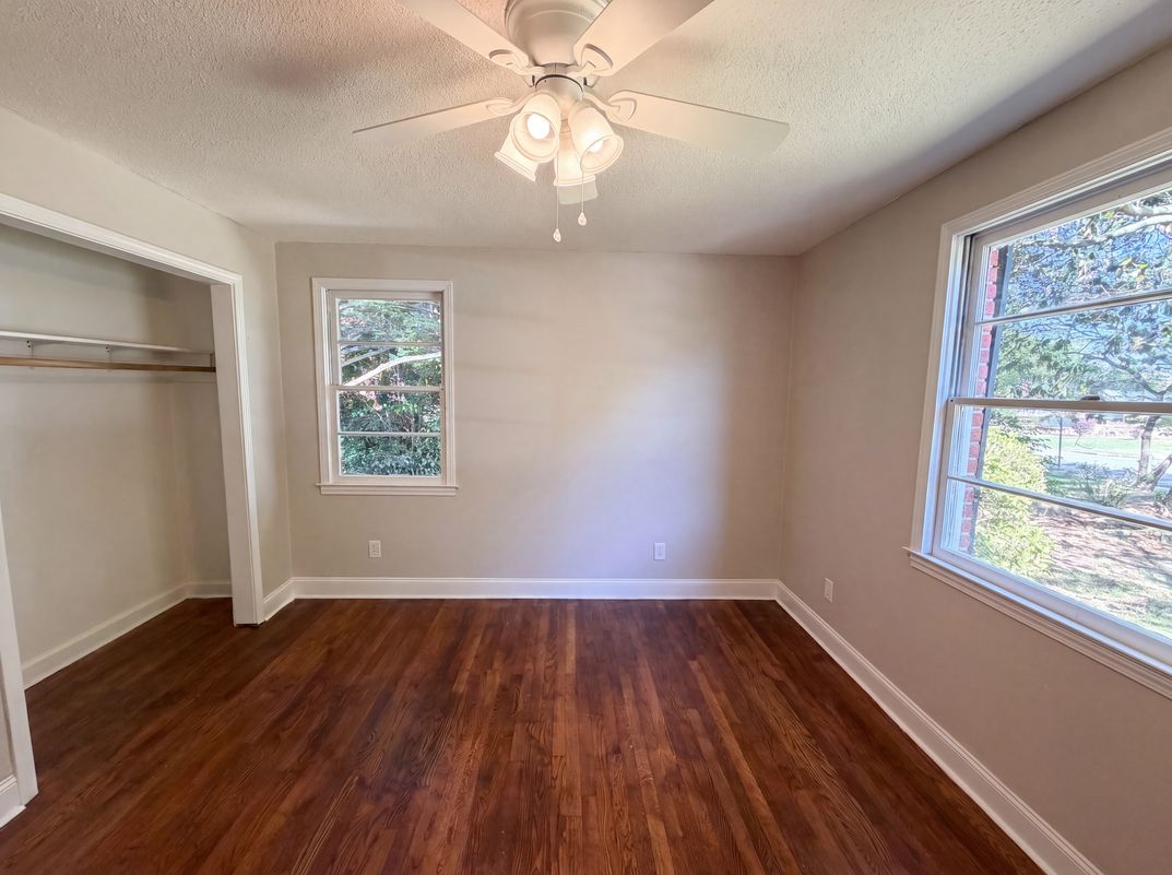 Photo 13 of 26 of 1817 Neptune Dr, Columbia, SC