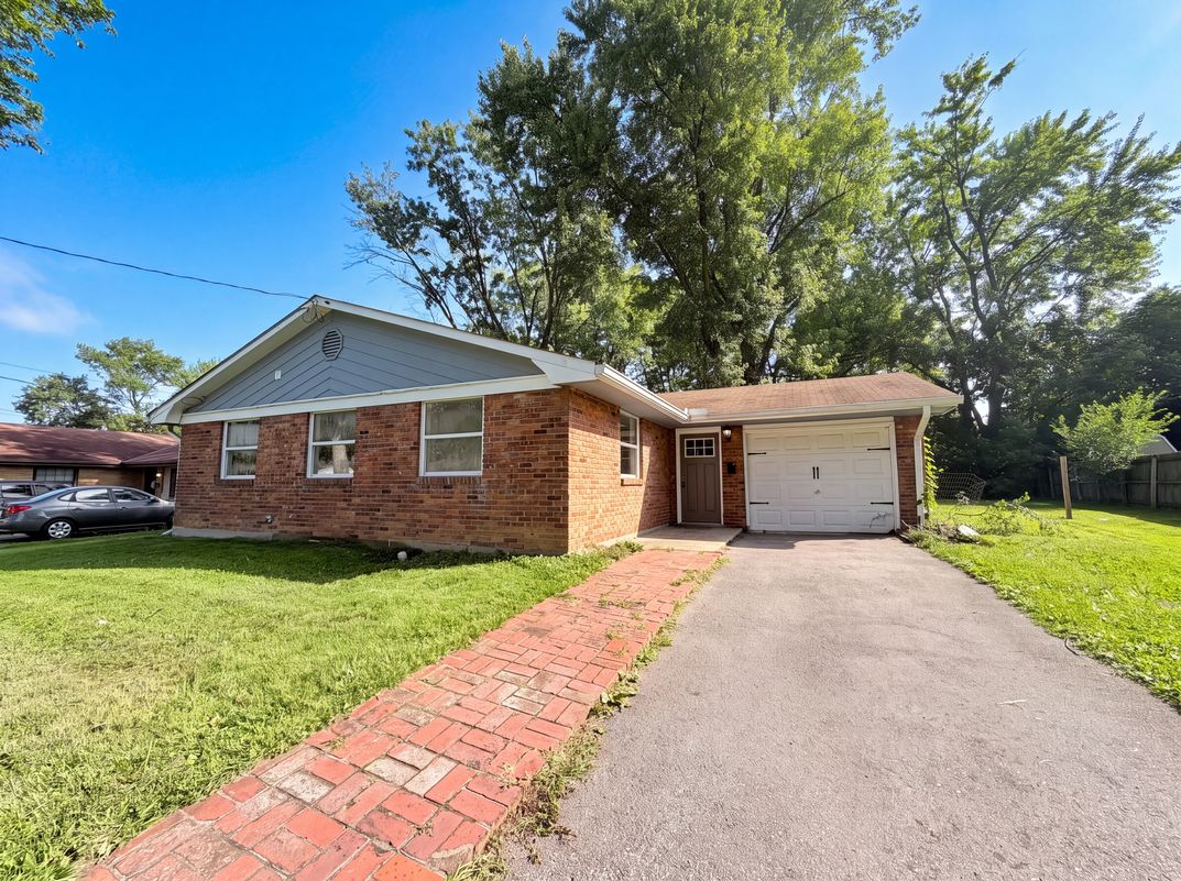 Photo 20 of 22 of 610 Mercury Dr, Cincinnati, OH