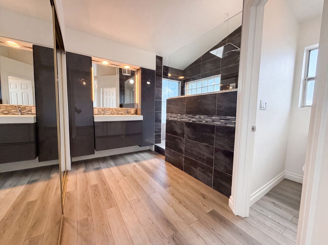 Photo 12 of 22 of 7504 Holloran Ct, Las Vegas, NV