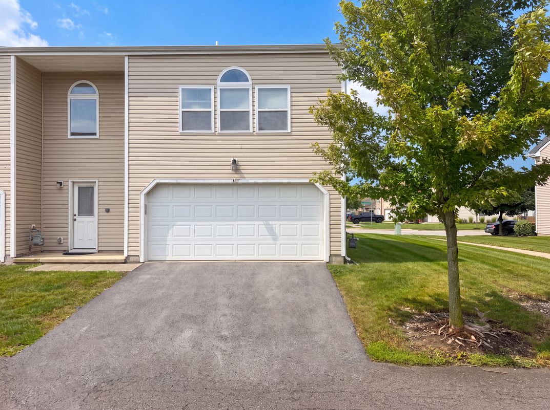 Photo 5 of 40 of 4186 Coble Bowman Way, Canal Winchester, OH