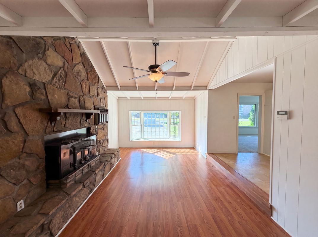 Photo 11 of 25 of 2205 Adair Dr, Knoxville, TN