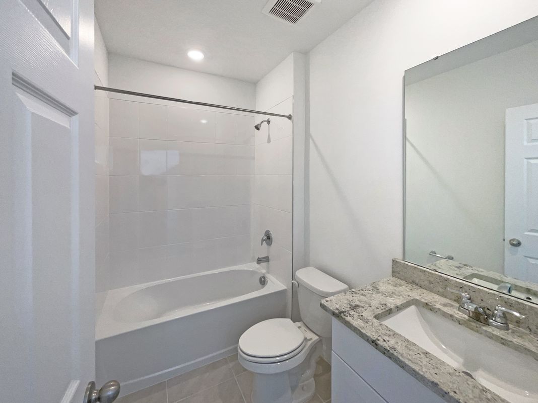 Photo 6 of 23 of 1128 Griffon Ave, Lake Alfred, FL