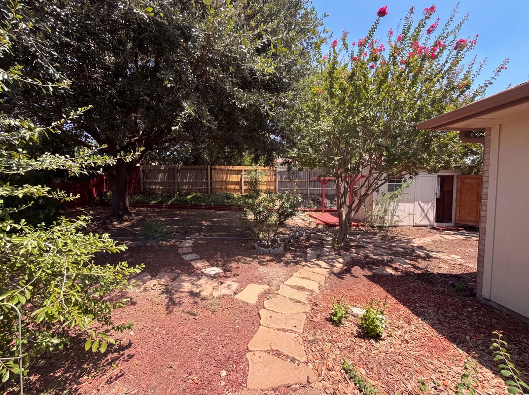 Photo 16 of 17 of 3707 Gowen Ct, Killeen, TX