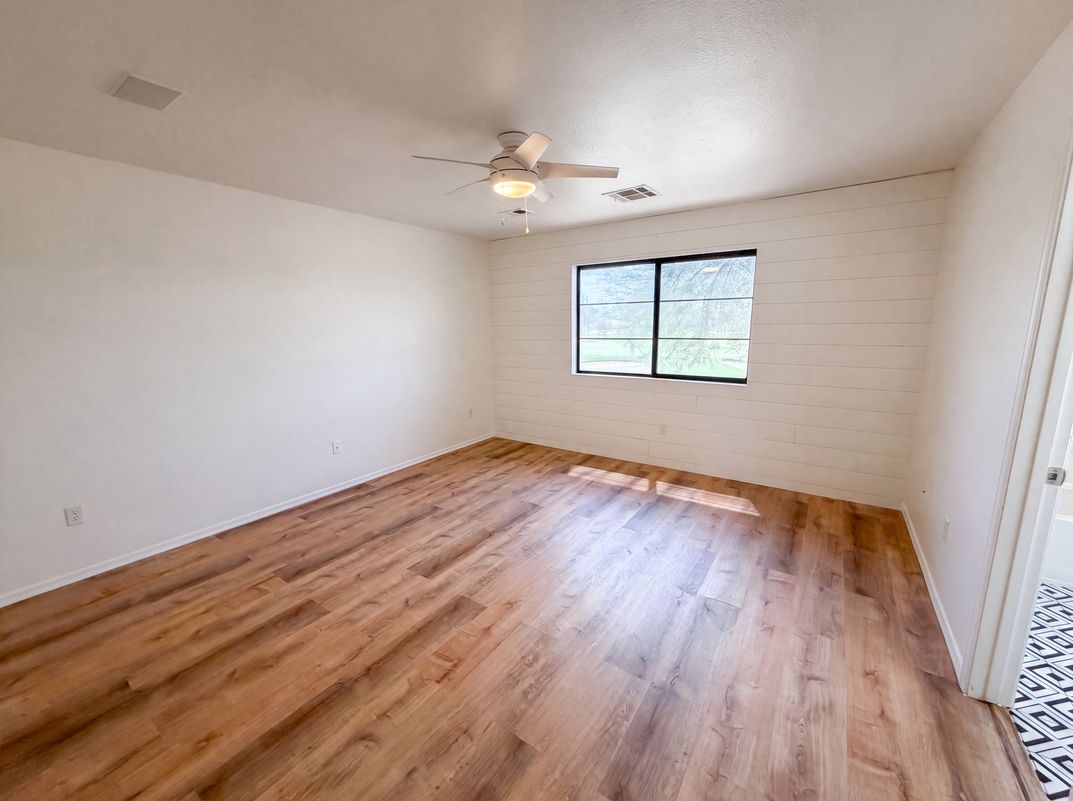 Photo 12 of 24 of 1376 S Boulder St, Gilbert, AZ