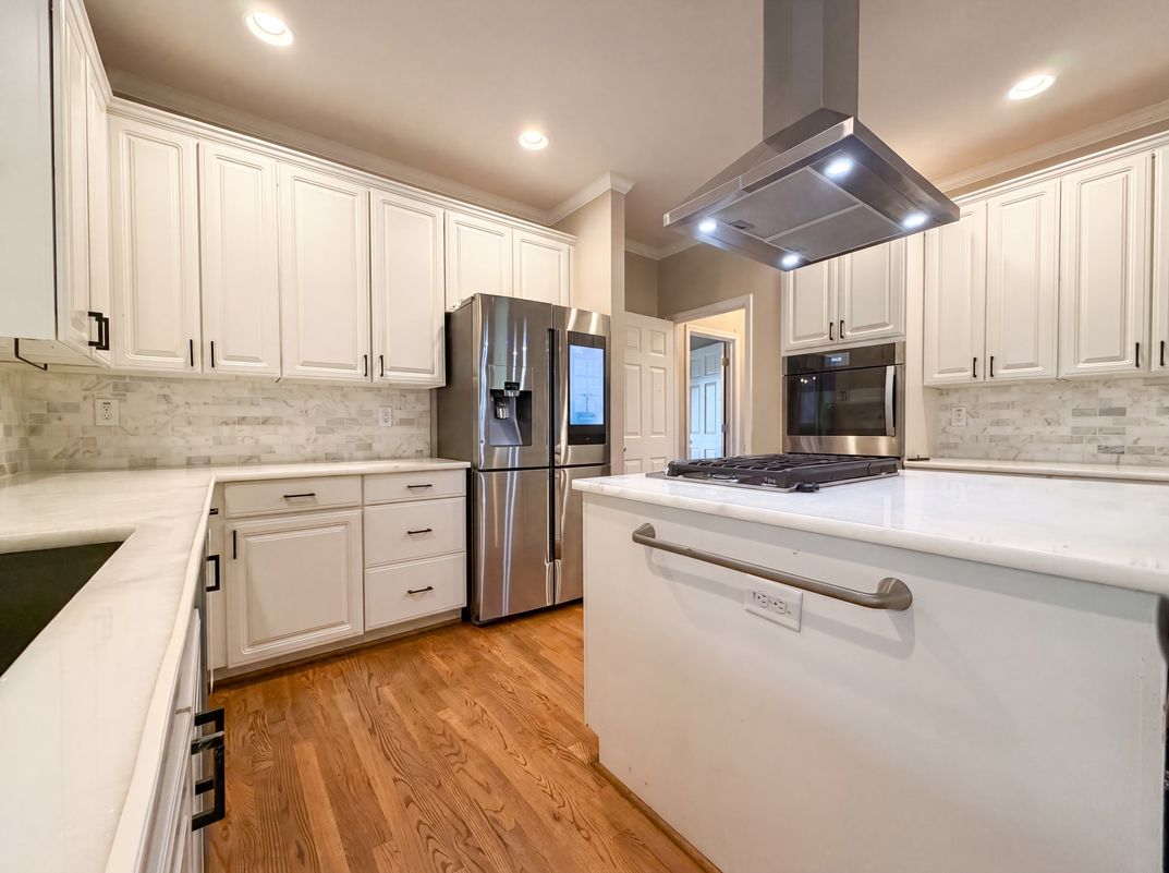 Photo 23 of 34 of 2299 Camden Dr SW, Marietta, GA