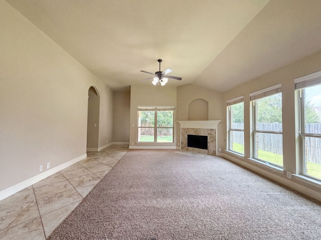 Photo 3 of 20 of 4309 Gleneagles Dr, Mansfield, TX