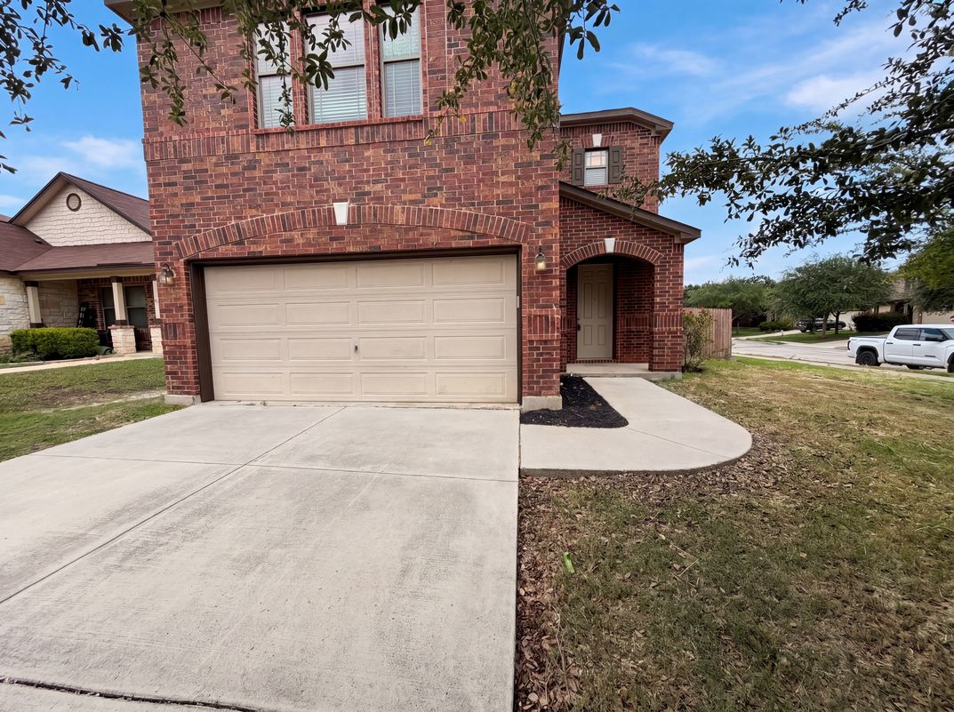 Property photo 1 of 5733 Ty Lindstrom