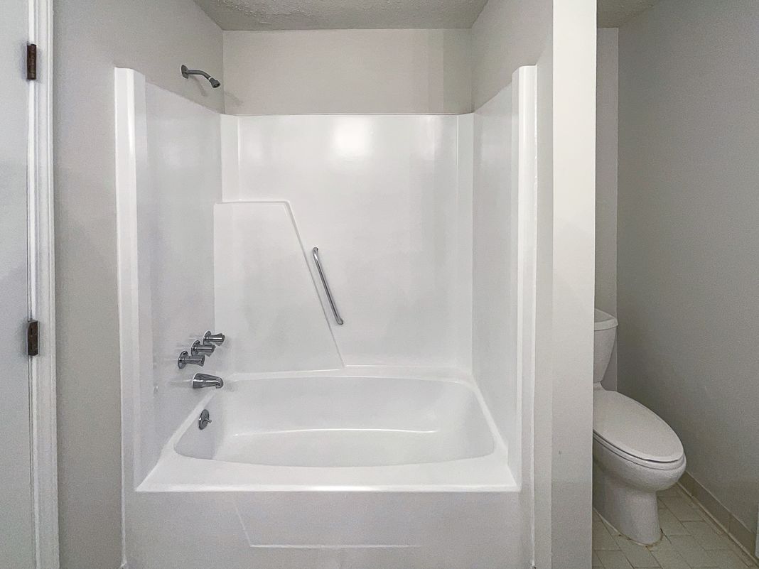 Photo 18 of 21 of 6090 Wintergreen Rd, Norcross, GA