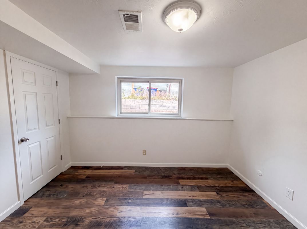 Photo 22 of 28 of 885 W 7th Avenue Dr, Broomfield, CO