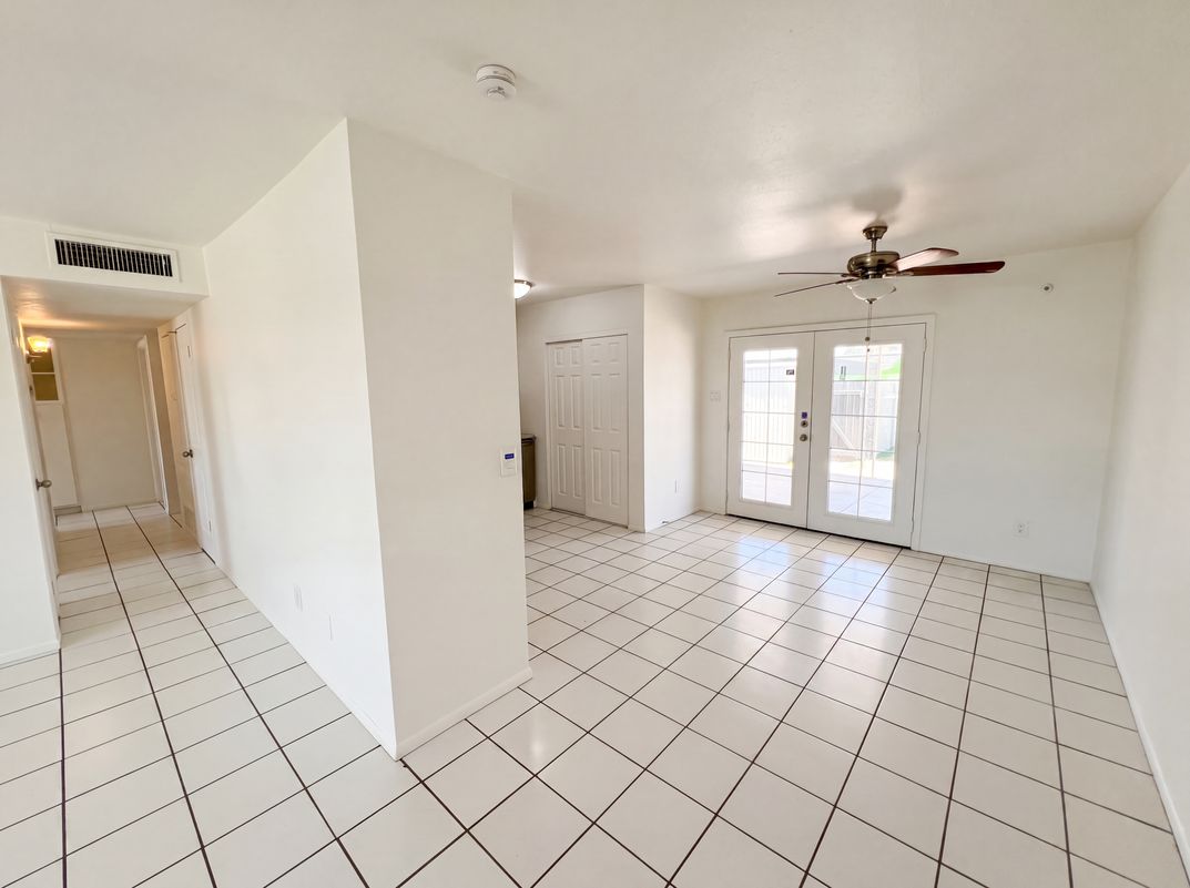 Photo 6 of 20 of 14838 N 33rd Dr, Phoenix, AZ