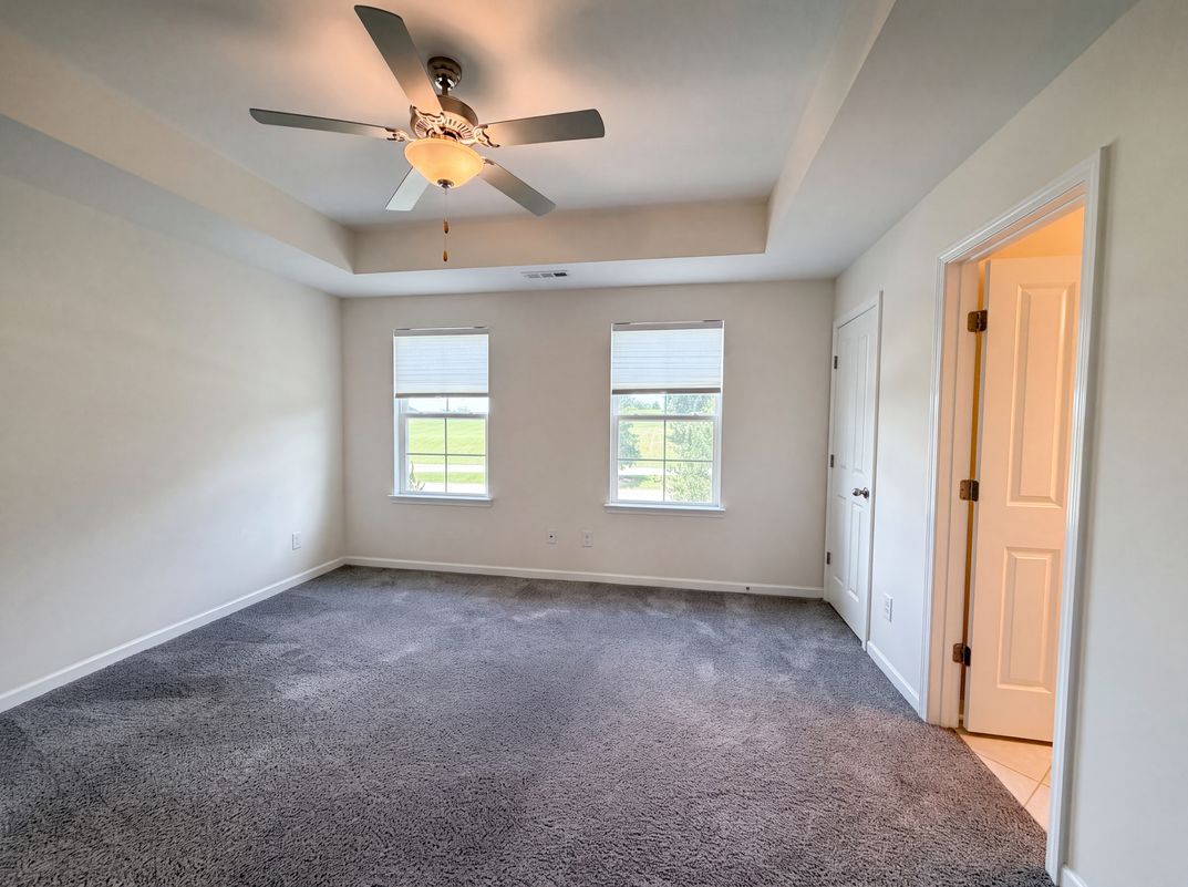 Photo 16 of 31 of 200 Kinsale Dr, Spring Hill, TN