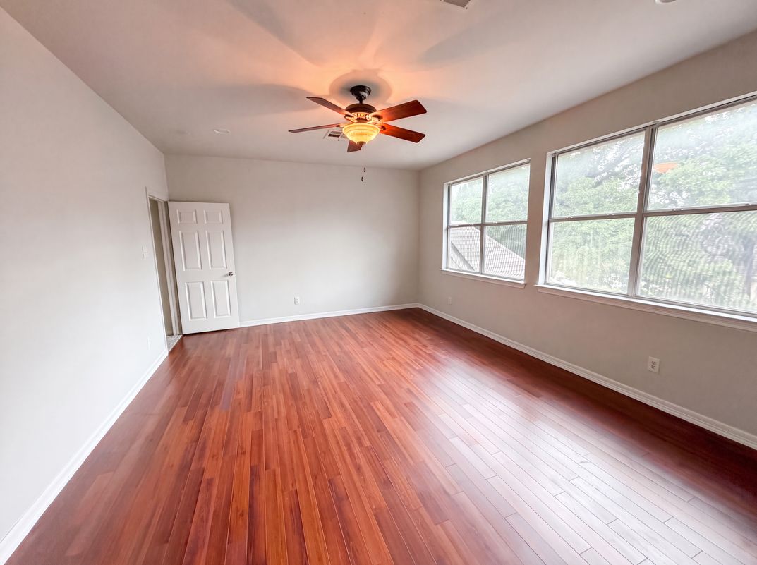Photo 13 of 26 of 1724 Westend Pl, Round Rock, TX