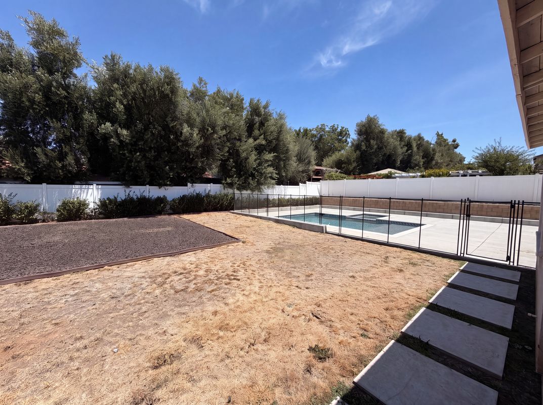 Photo 31 of 37 of 6593 Zion Way, Jurupa Valley, CA