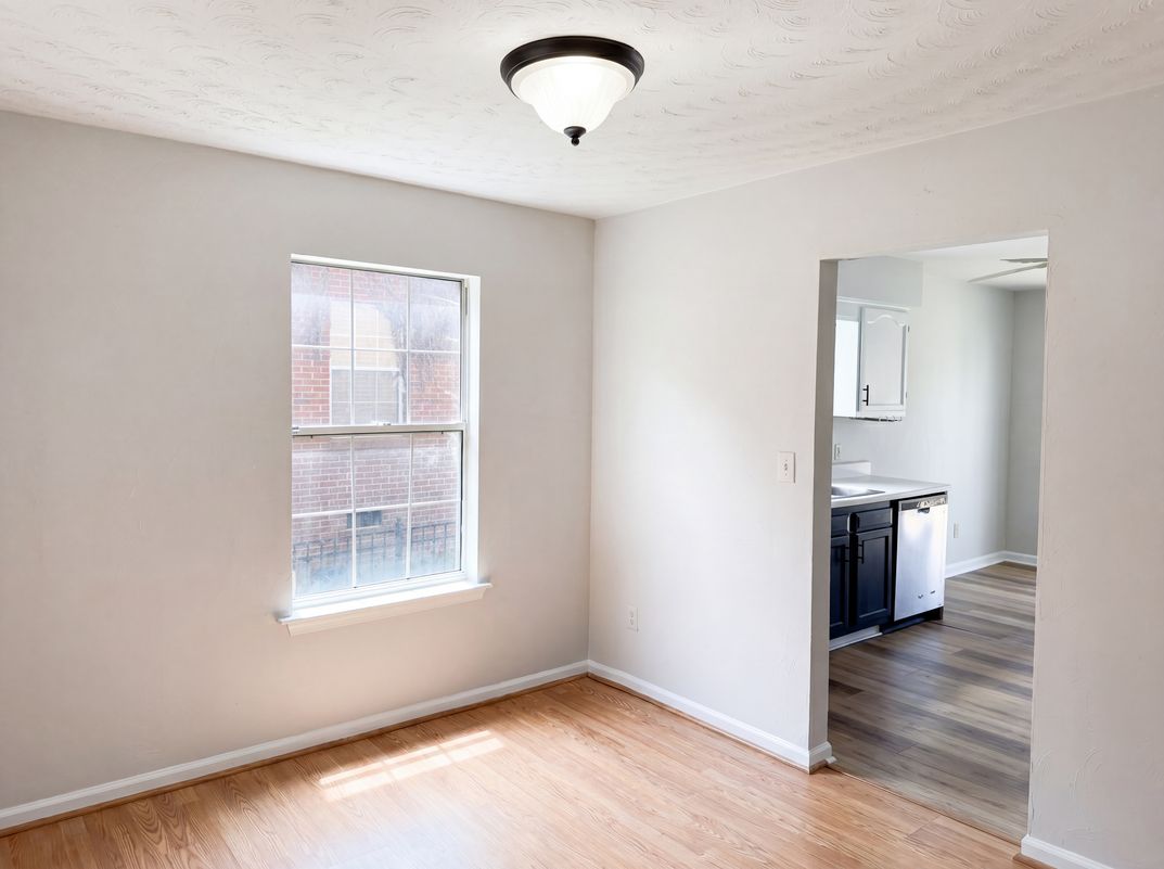 Photo 6 of 25 of 625 E Princess Anne Rd, Norfolk, VA
