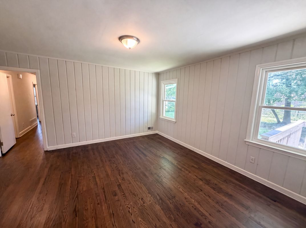 Photo 8 of 23 of 927 Greenlawn Dr, Columbia, SC
