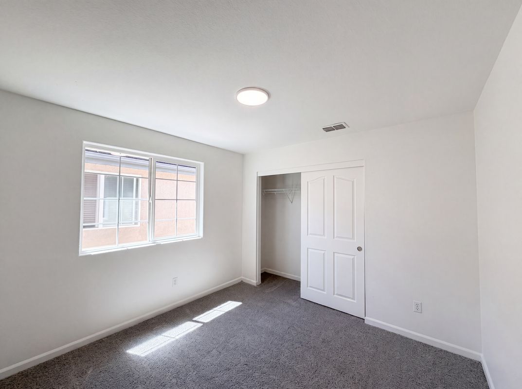 Photo 19 of 30 of 291 Candela Cir, Sacramento, CA