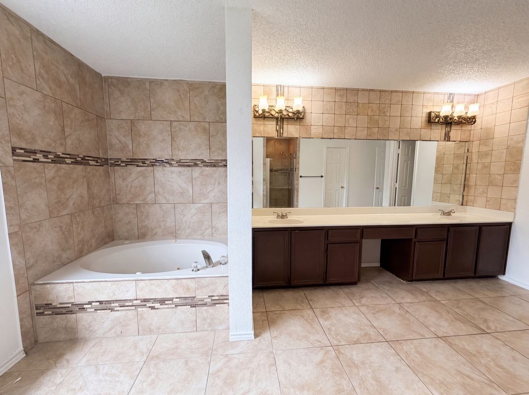 Photo 12 of 19 of 1301 Judy Ln, Copperas Cove, TX