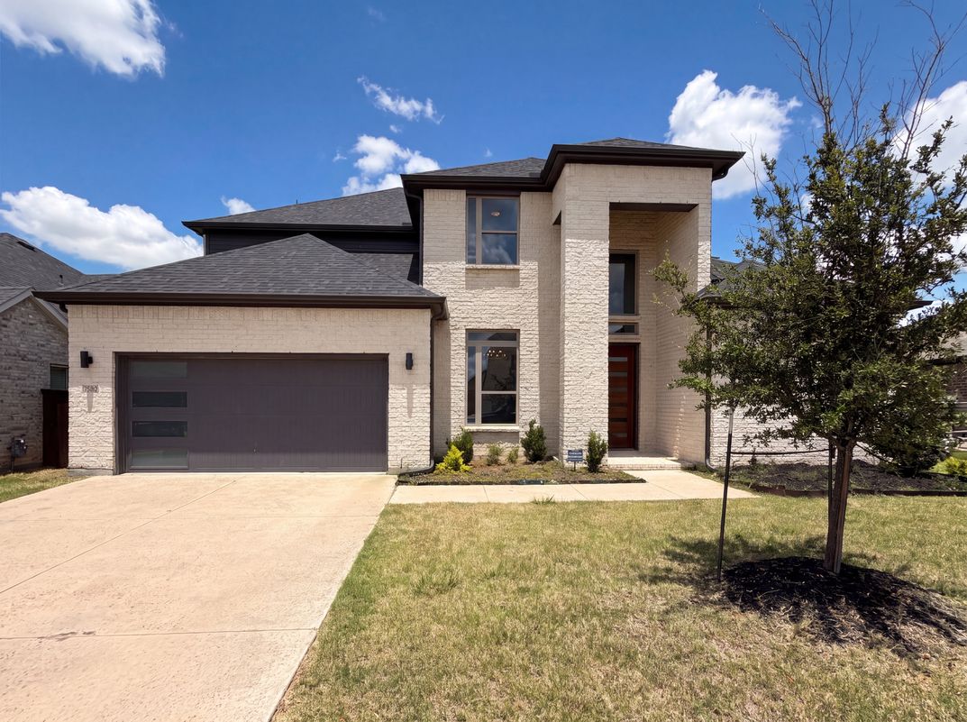 Photo 20 of 26 of 7592 Sanctuary Dr, Frisco, TX