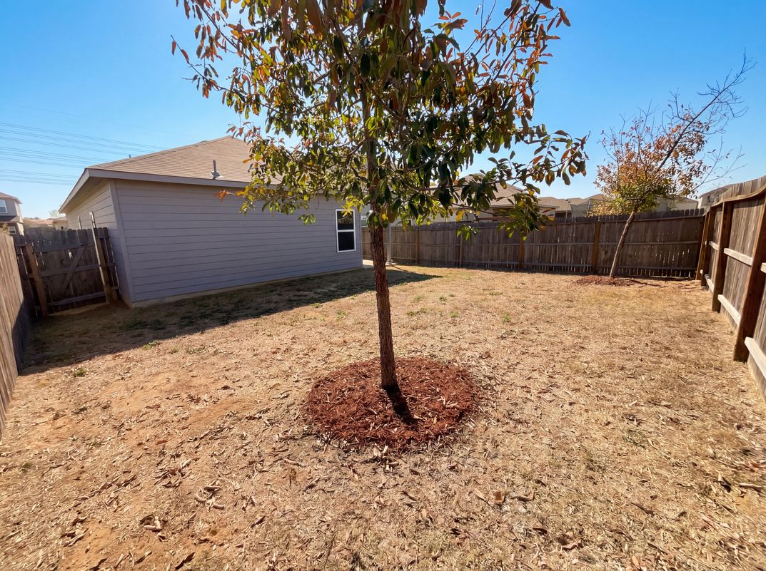 Photo 16 of 17 of 431 Pleasanton Way, San Antonio, TX