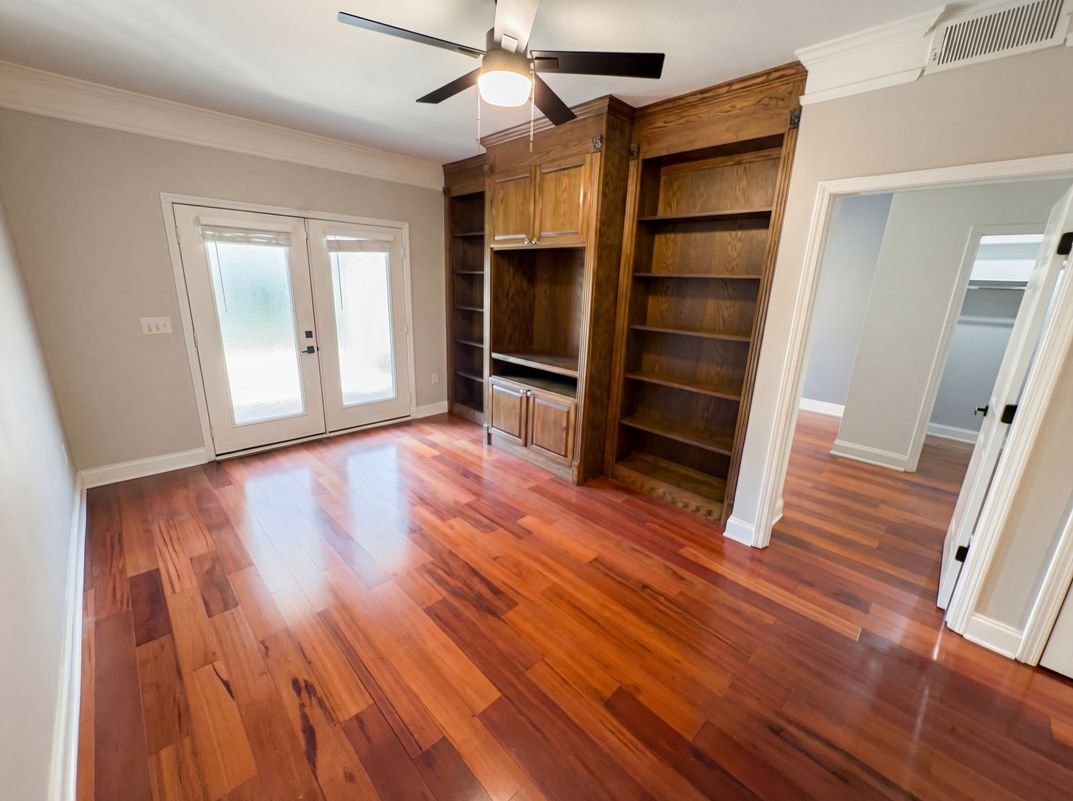 Photo 6 of 24 of 2700 Pine Tree Rd NE, Atlanta, GA